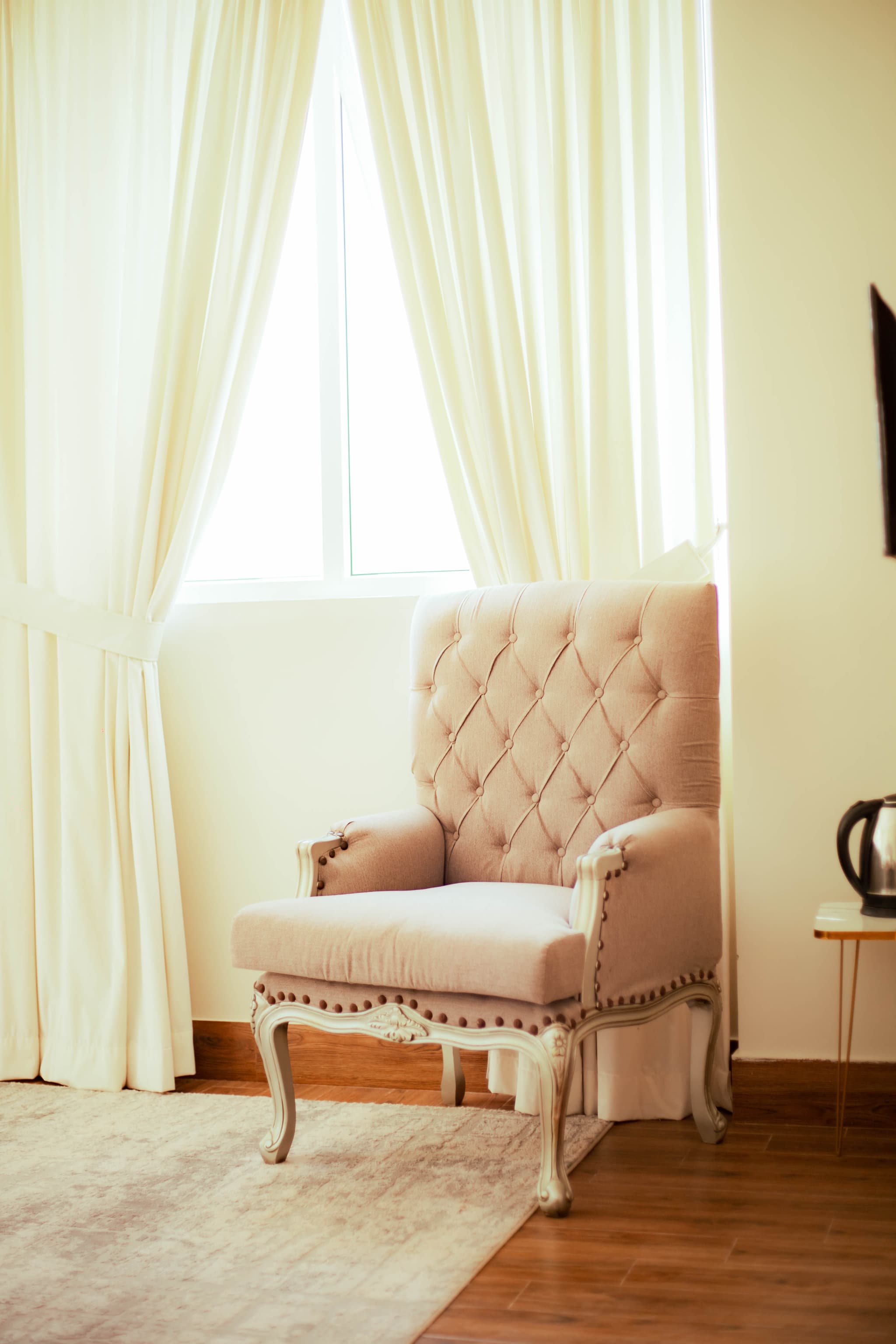 Single Luxury Room view 2